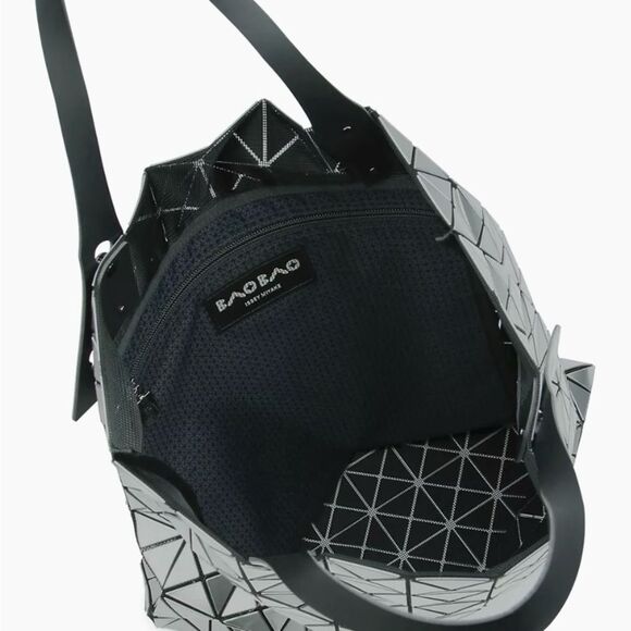 NWT Bao bao Issey Miyake Prism Tote silver - Picture 8 of 16